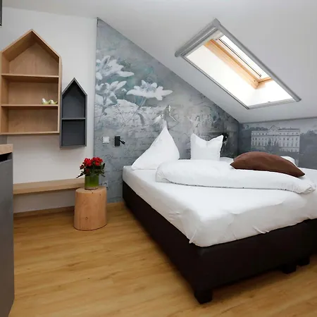 Ante Portas Apartment